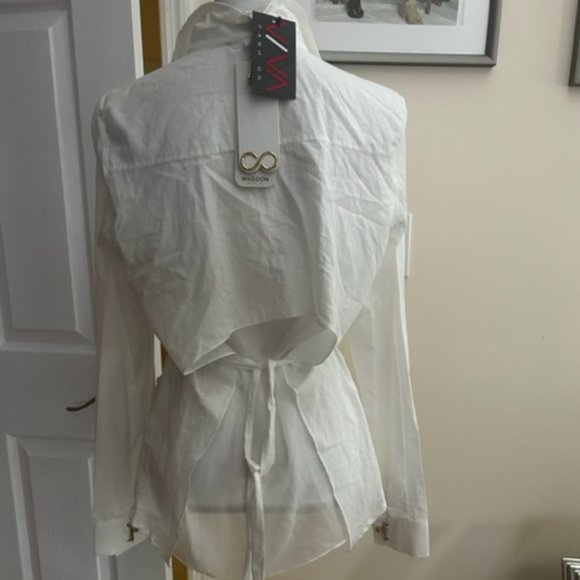 Waggon Paris, white shirt - Picture 1 of 11